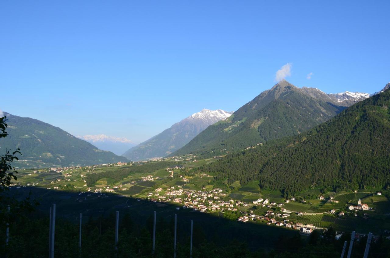 Zimmervermietung Groeberhof Schenna Exteriör bild