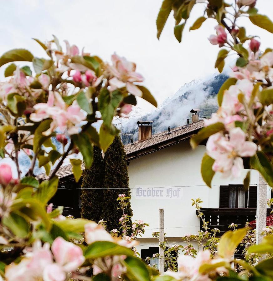Zimmervermietung Groeberhof Schenna Exteriör bild