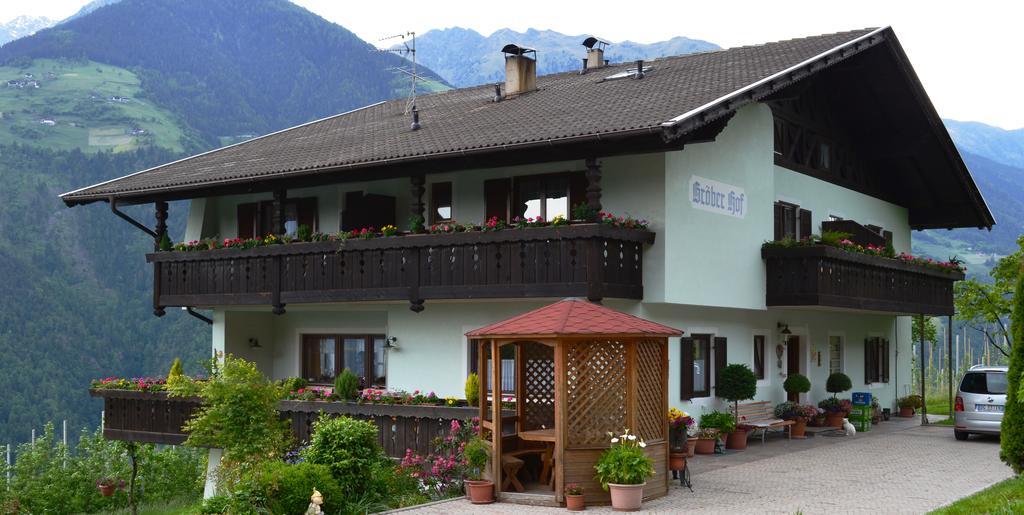 Zimmervermietung Groeberhof Schenna Exteriör bild